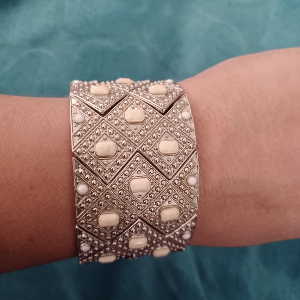 Vintage Jennifer Lopez Silver Stretch Bracelet - Picture 4 of 5